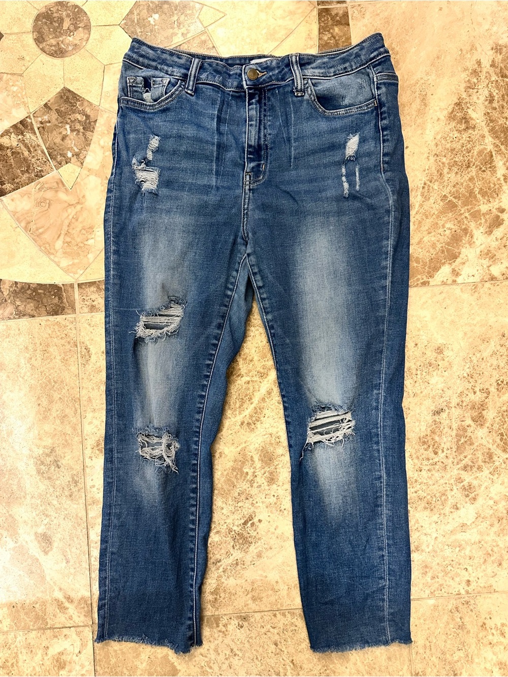 Flying Monkey Jean Capris Women's Distressed Mid Wash Classic Ripped Denim